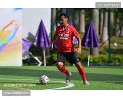 NBA最近10年一个人可以换半个球队的交易案例，有血亏有赚的盆满钵满