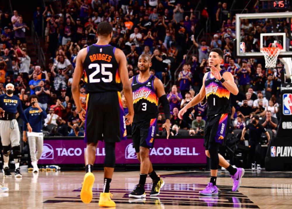 在防御严密 在防御严密